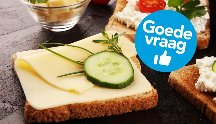 Boterham met kaas en komkommer