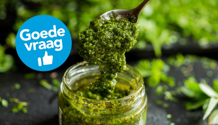 Potje pesto met het goede vraag logo op de afbeelding