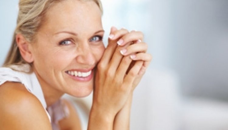 Vrouw50 lacht