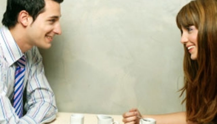 Daten koffie drinken
