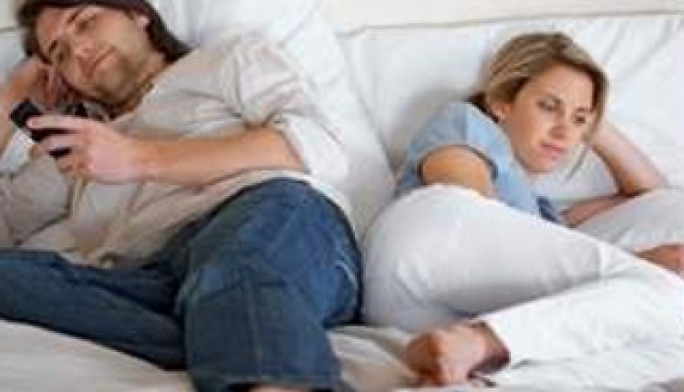 Smartphone bed