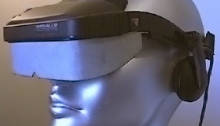 Virtual reality helm