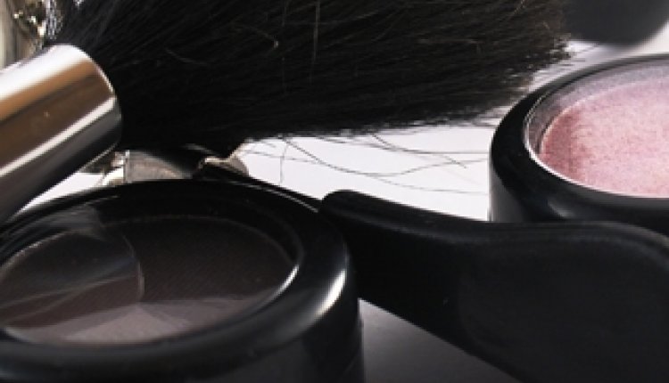 Make-up
