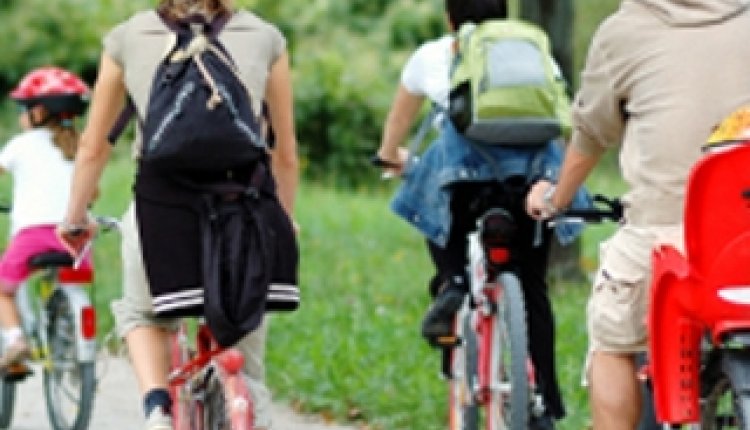 Familie op de fiets