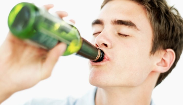 Jongen bier