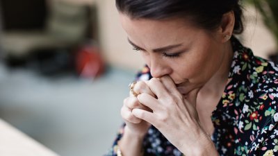 Wat is fawning? En hoe herken je het bij jezelf?