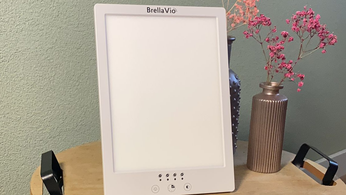 Van storm Buurt Zuivelproducten Net getest: BrellaVio Happy Light daglichtlamp | Gezondheidsnet
