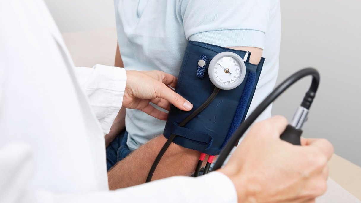 Hoe krijg ik mijn te hoge bloeddruk wél omlaag?