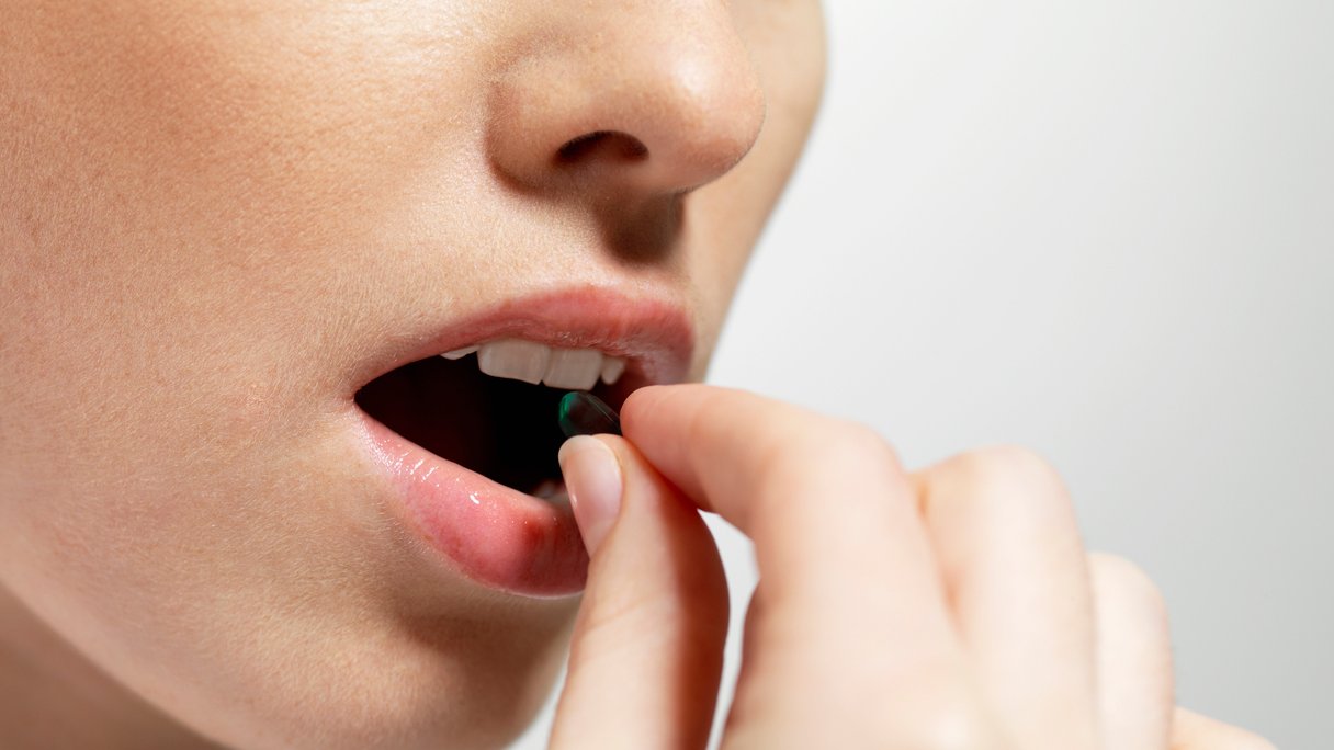 Moet je een antibioticakuur nu wel of niet afmaken?