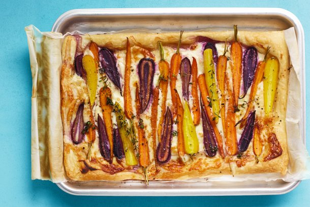 Tarte tatin met wortel recept van Rukmini Iyer