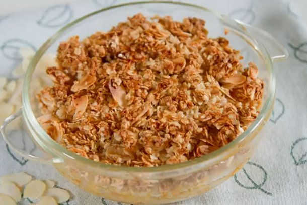 Havermoutcrumble met diepvriesfruit 